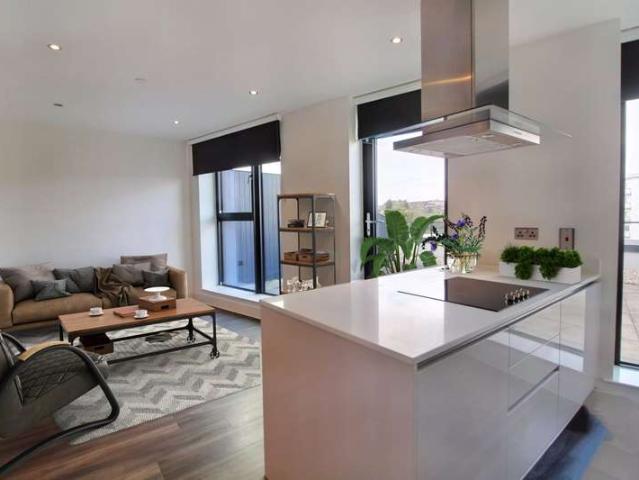 Apartment for sale in Cardiff International Sports Village, Falcon Lodge
