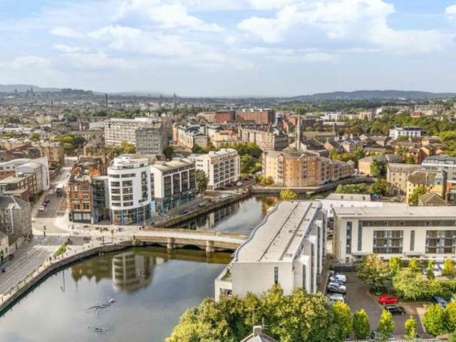 Apartment for sale in North Leith, Scotland