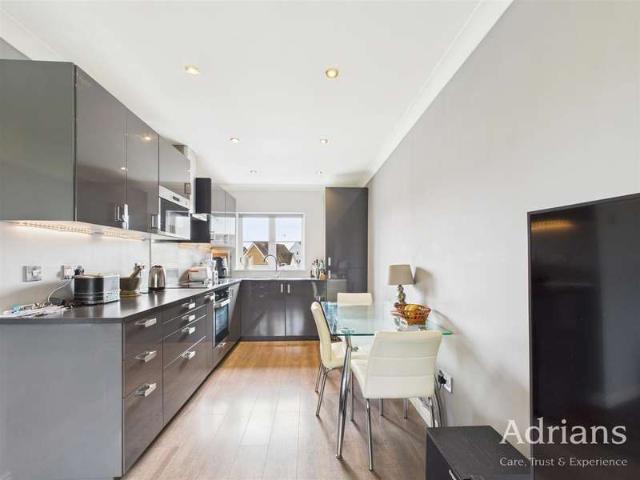 Apartment for sale in Melbourne, Chelmsford