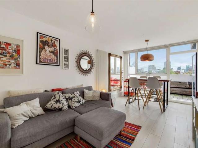 Apartment for sale in Pimlico, Greater London