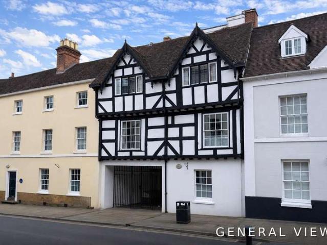 Apartment for sale in Cliff Hill, Green Close
