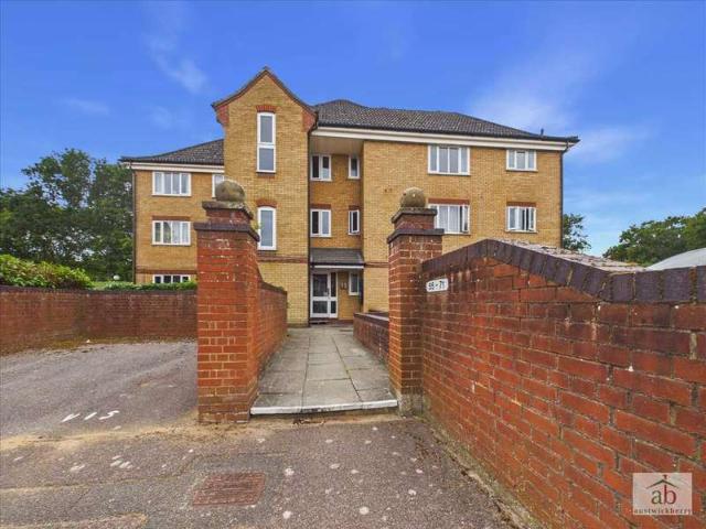 Apartment for sale in Purdis Farm, Eastbridge