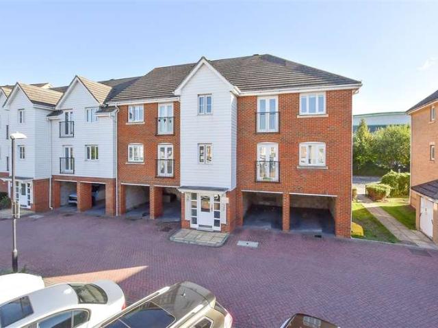 Apartment for sale in New Hythe, Tonbridge and Malling