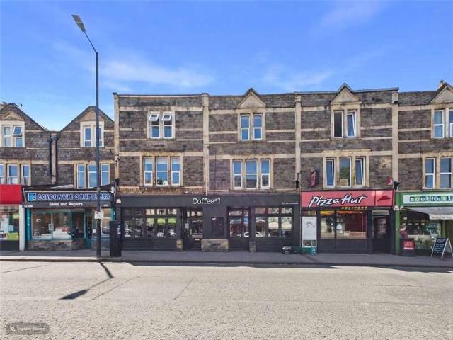 Apartment for sale in Spike Island, Feckenham