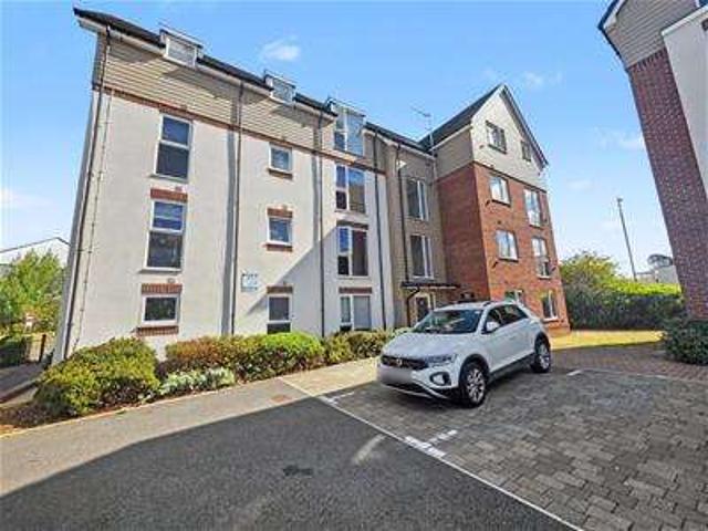 Apartment for sale in New Bilton, Warwickshire
