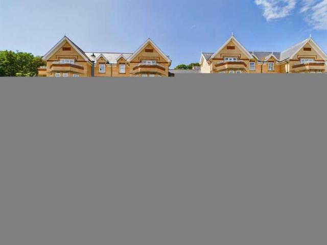 Apartment for sale in The Pastures, Filey