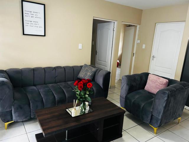 Apartment for rent in Cape Town Ward 59, Cape Town