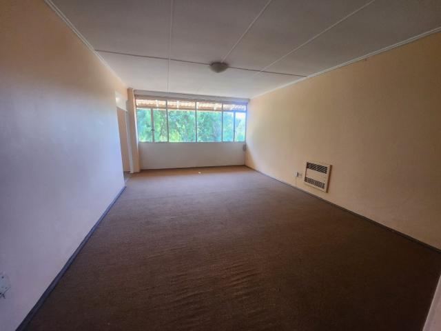 Apartment for sale in Dr Kenneth Kaunda, North West