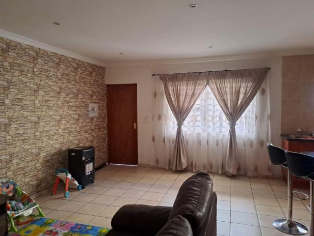 Apartment for sale in Ekurhuleni, Gauteng