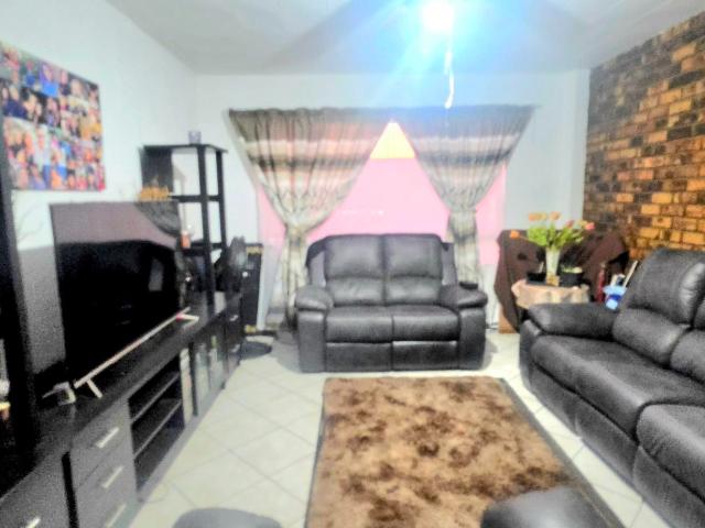 Apartment for sale in Ekurhuleni, Gauteng