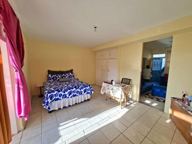 Apartment for sale in Kingsburgh, Kwazulu-natal