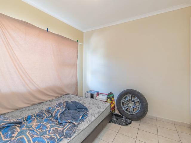 Apartment for sale in Kingsburgh, Kwazulu-natal