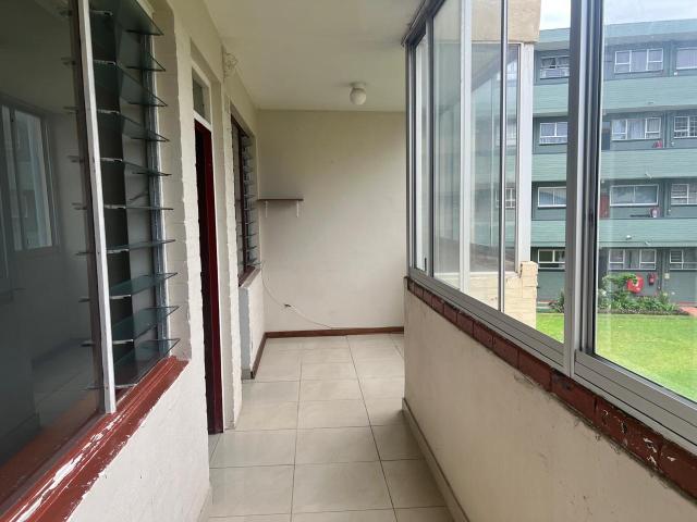 Apartment for sale in Kingsburgh, Kwazulu-natal