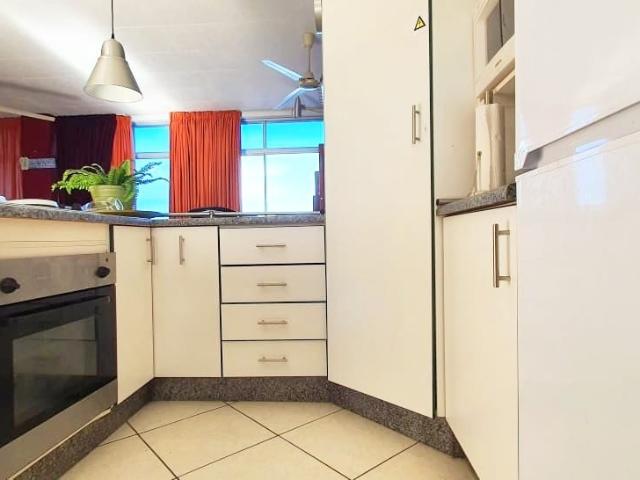 Apartment for sale in Kingsburgh, Kwazulu-natal