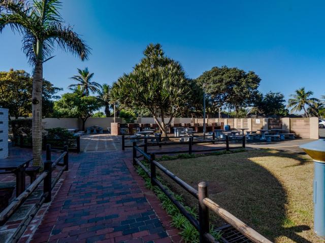 Apartment for sale in Kingsburgh, Kwazulu-natal