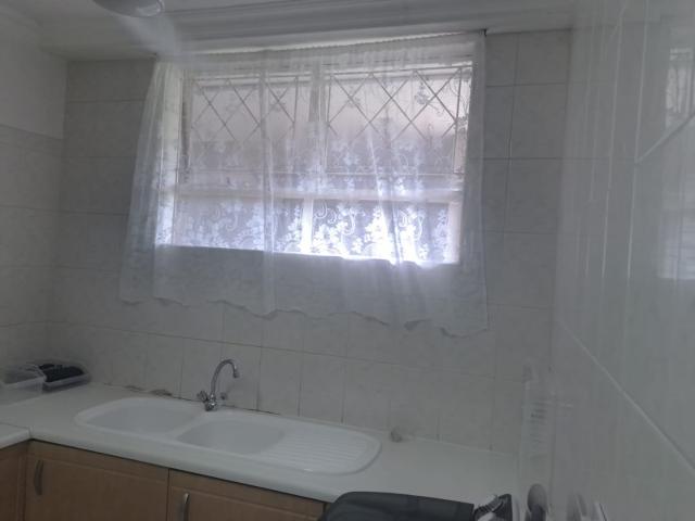 Apartment for sale in Kingsburgh, Kwazulu-natal