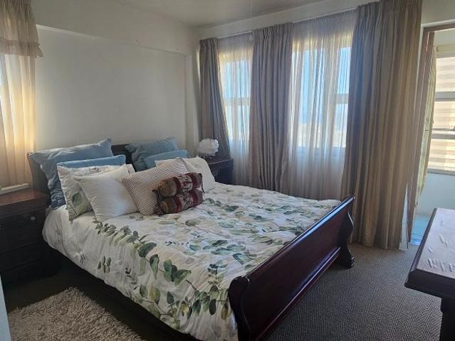 Apartment for sale in Kingsburgh, Kwazulu-natal