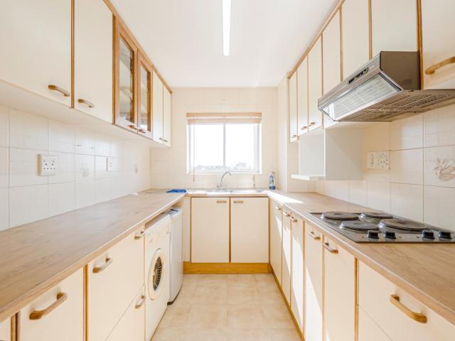 Apartment for sale in Kingsburgh, Kwazulu-natal