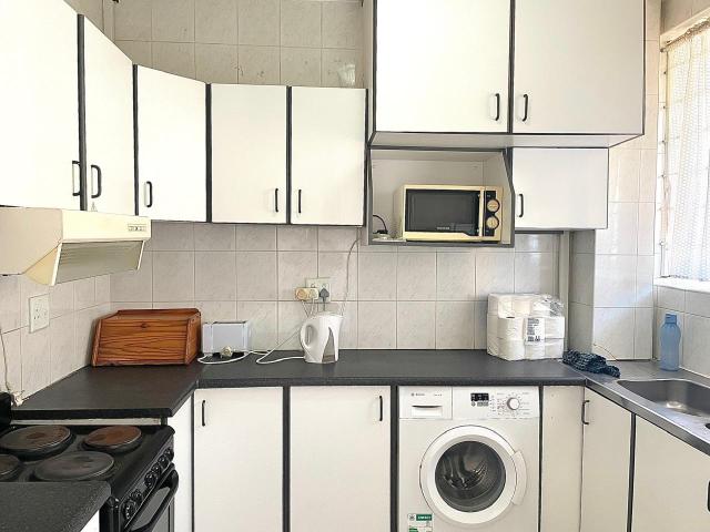 Apartment for sale in Amanzimtoti, Kwazulu-natal