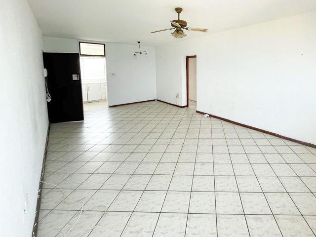 Apartment for sale in Kingsburgh, Kwazulu-natal