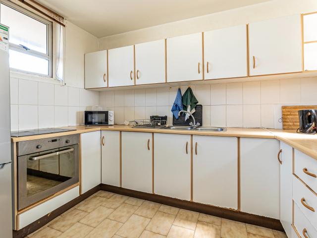 Apartment for sale in Kingsburgh, Kwazulu-natal