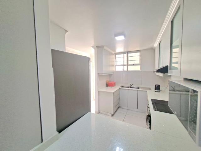 Apartment for sale in Kingsburgh, Kwazulu-natal