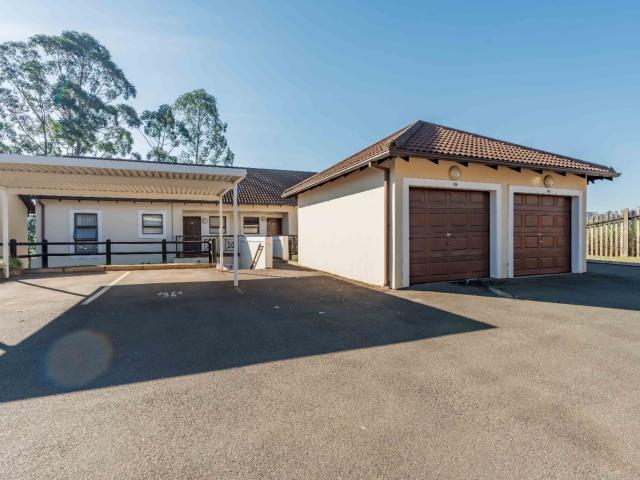 Apartment for sale in Hillcrest, Kwazulu-natal