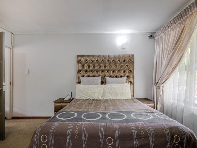 Apartment for sale in Vosloorus, Gauteng