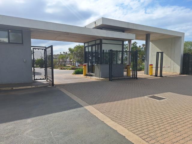 Apartment for sale in Princess Grant, Kwazulu-natal