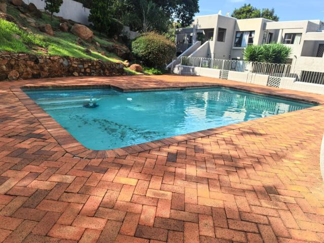 Apartment for sale in Vosloorus, Gauteng