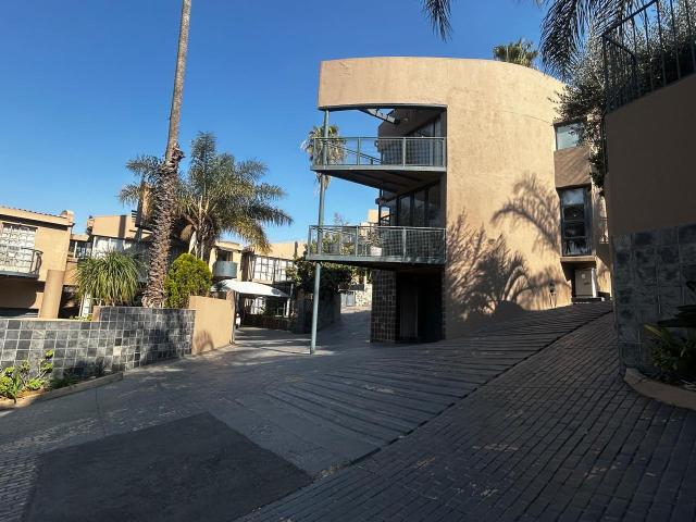 Apartment for sale in Vosloorus, Gauteng