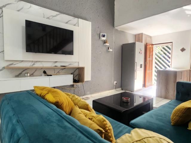 Apartment for sale in Vosloorus, Gauteng