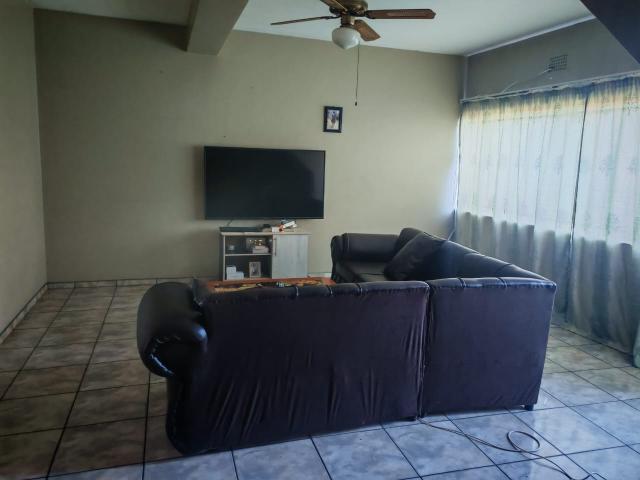 Apartment for sale in Ekurhuleni, Gauteng