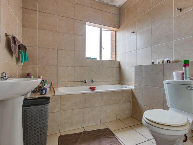 Apartment for sale in Ekurhuleni, Gauteng
