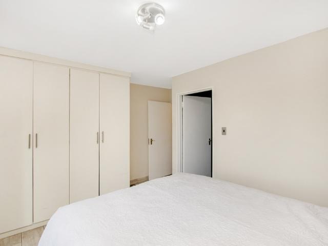 Apartment for sale in Vosloorus, Gauteng