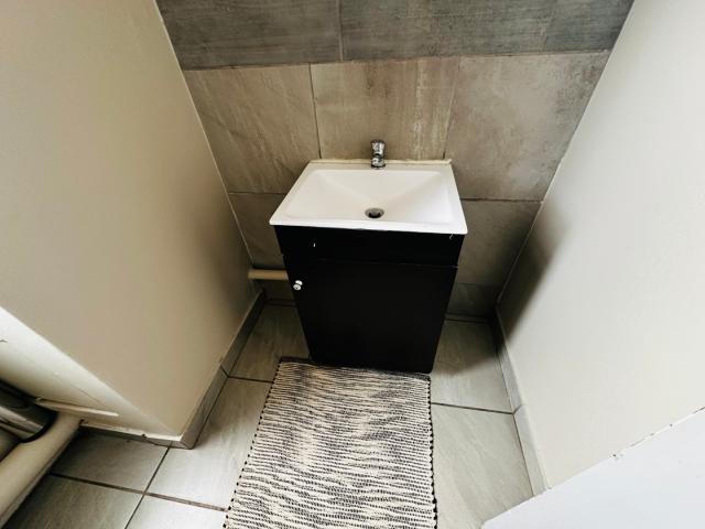 Apartment for sale in Johannesburg, Central