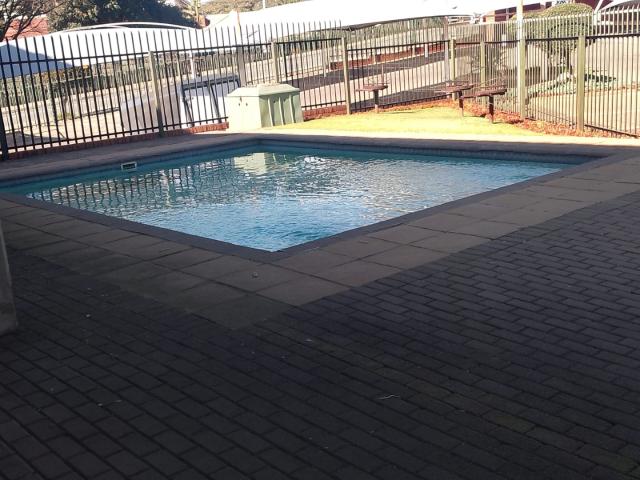Apartment for sale in Vosloorus, Gauteng