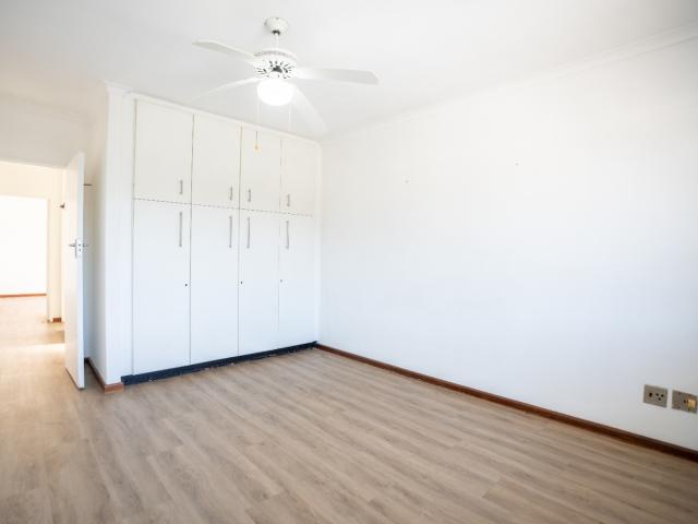 Apartment for sale in Onverwacht, Western Cape