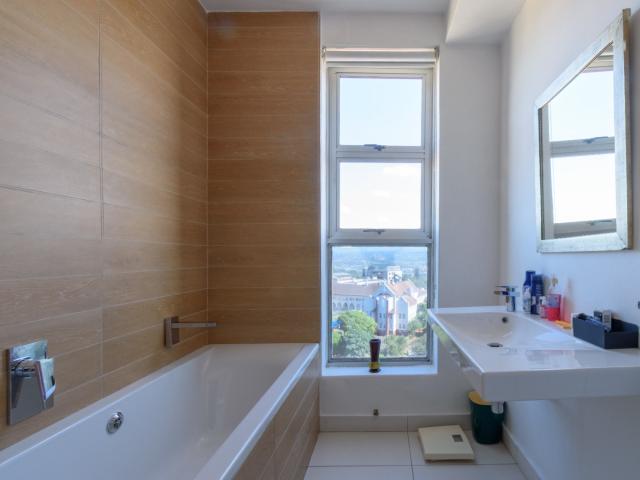 Apartment for sale in Seaview, Kwazulu-natal