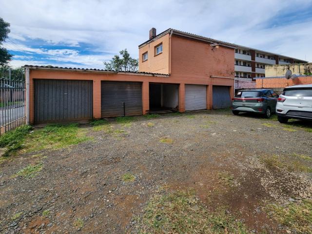 Apartment for sale in Seaview, Kwazulu-natal