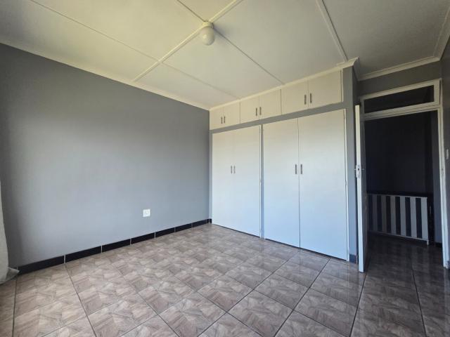 Apartment for sale in Seaview, Kwazulu-natal