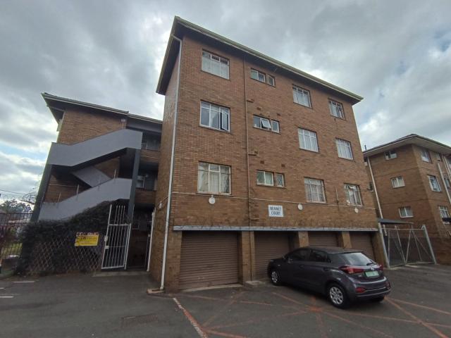 Apartment for sale in Seaview, Kwazulu-natal
