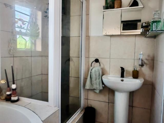 Apartment for sale in Cape St Francis, Eastern Cape