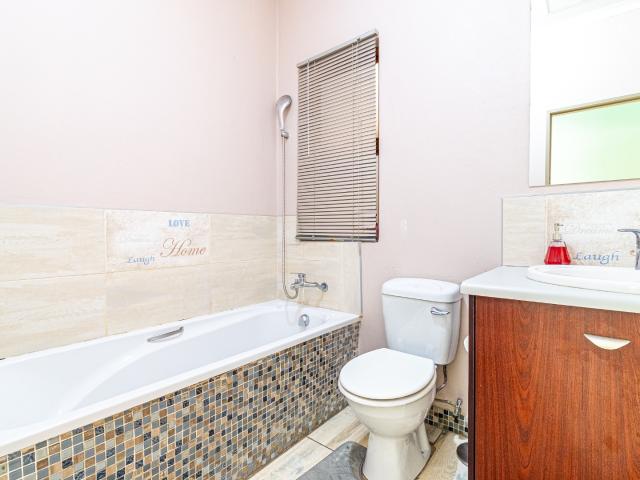 Apartment for sale in Tembisa, Gauteng