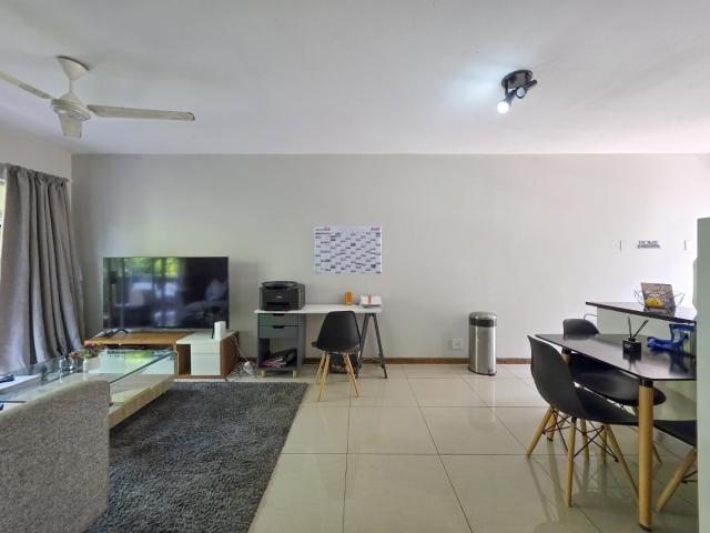 Apartment for sale in Seaview, Kwazulu-natal