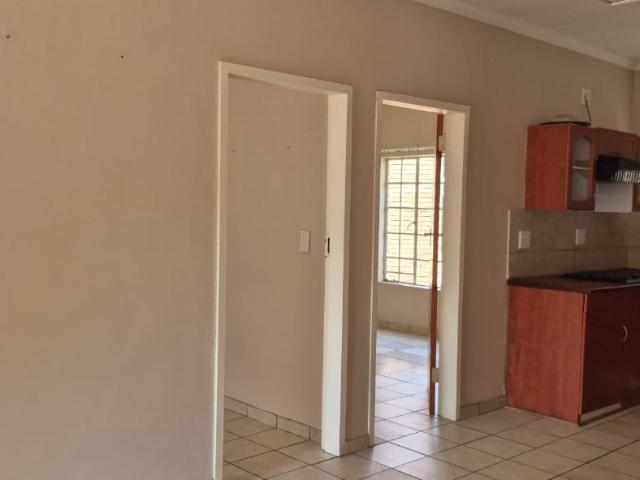 Apartment for sale in Cachet, Tlokwe Local Municipality