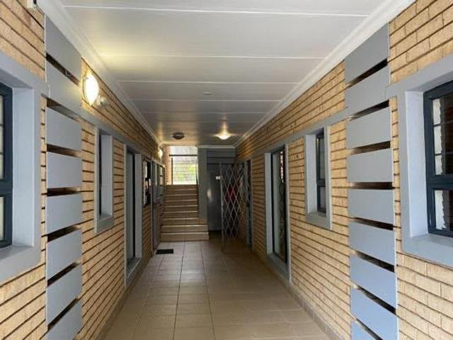 Apartment for sale in Dr Kenneth Kaunda, North West