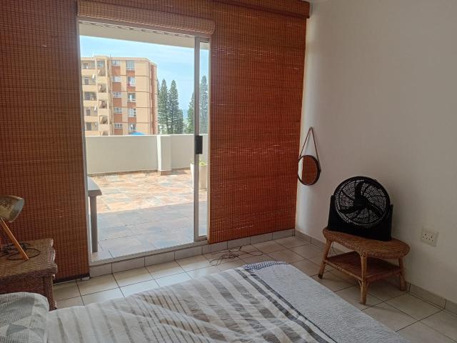 Apartment for sale in Kingsburgh, Kwazulu-natal