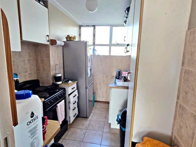 Apartment for sale in Kingsburgh, Kwazulu-natal