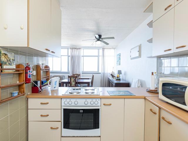 Apartment for sale in Kingsburgh, Kwazulu-natal